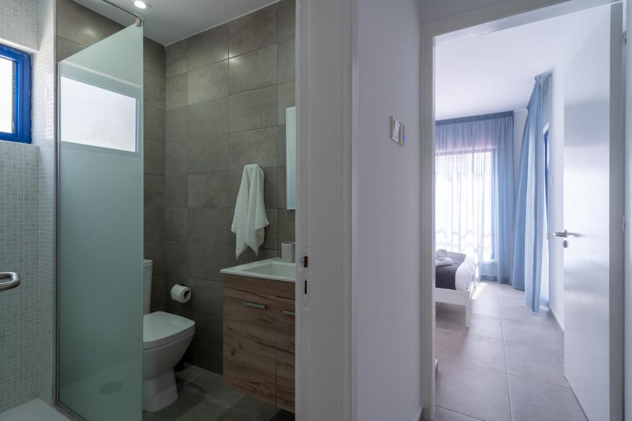 Odyssey - Captivating 2-Bedroom Retreat In Larnaka Exterior foto