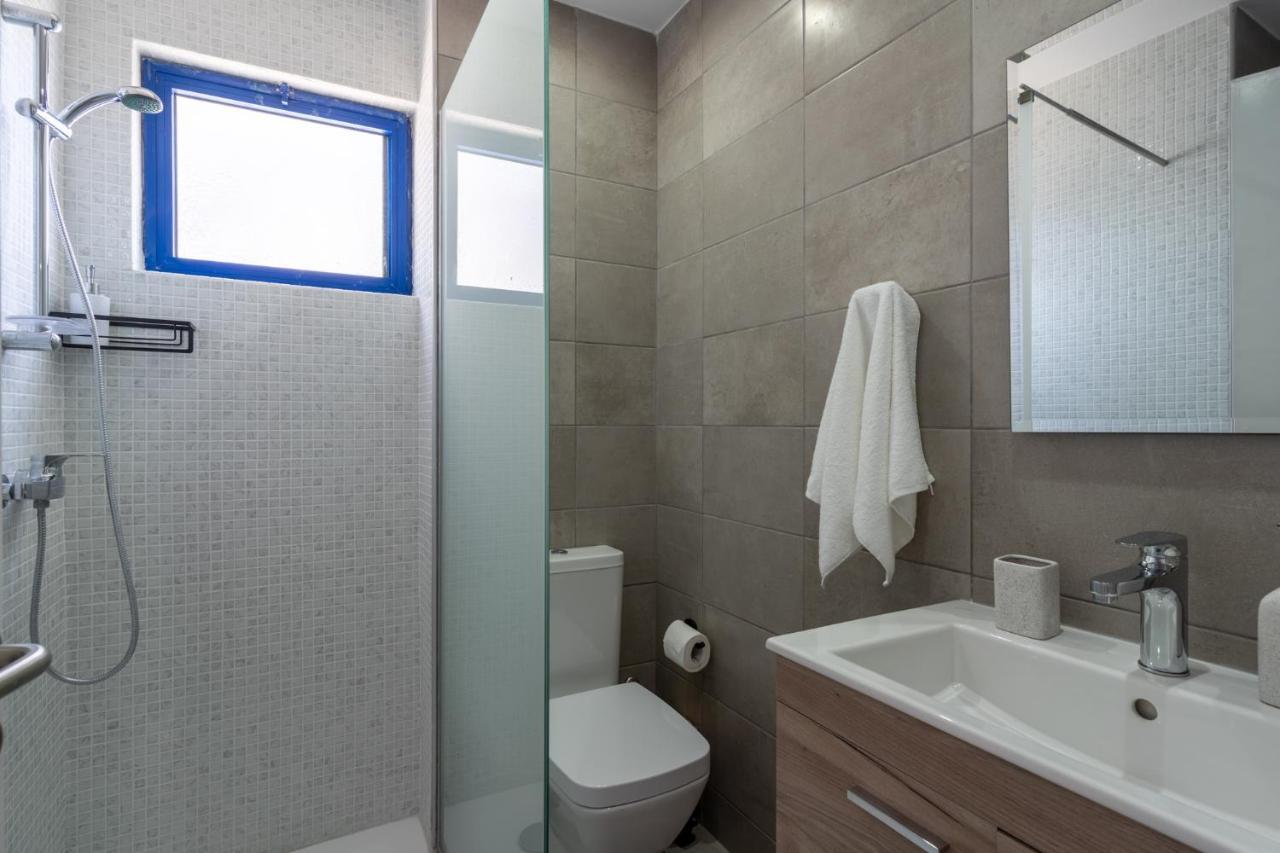 Odyssey - Captivating 2-Bedroom Retreat In Larnaka Exterior foto
