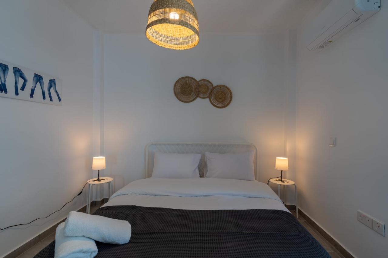 Odyssey - Captivating 2-Bedroom Retreat In Larnaka Exterior foto