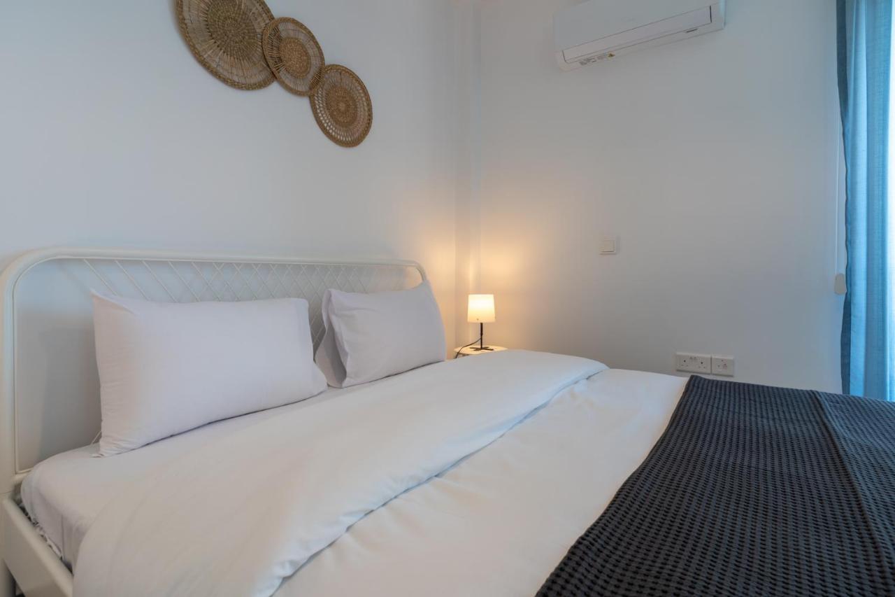 Odyssey - Captivating 2-Bedroom Retreat In Larnaka Exterior foto